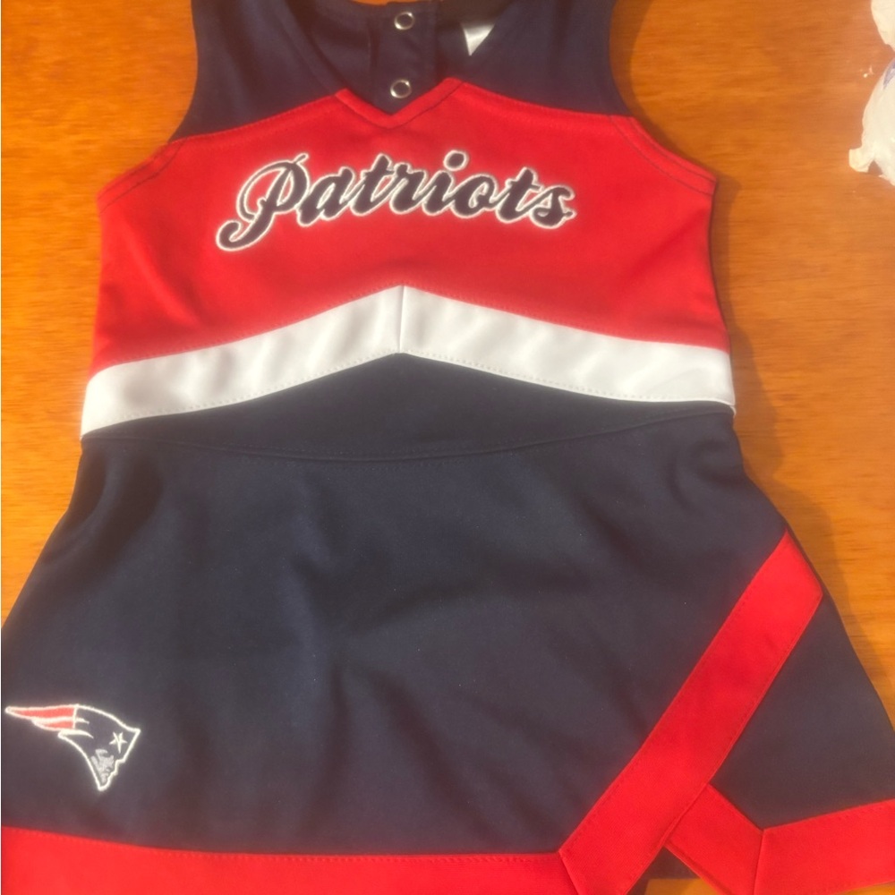NFL New England Patriots Baby Cheerleader Size 18 Months 2pc dress and briefs
